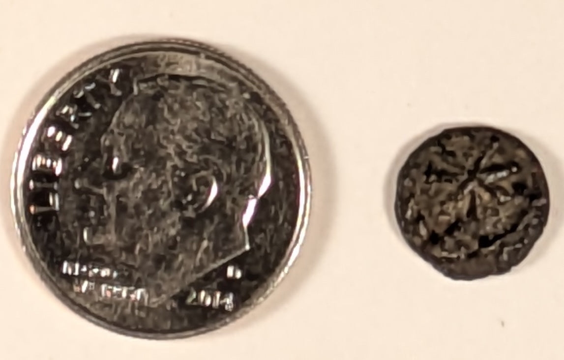 VANDALS, Gunthamund ~ c. 484-496 ~ Nummus 9mm, .44g ~ Bust right ~ Christogram in circle. Per MEC, possibly a Vandalic imitation ~ MEC-33, BMC-165 ~ VG/VF