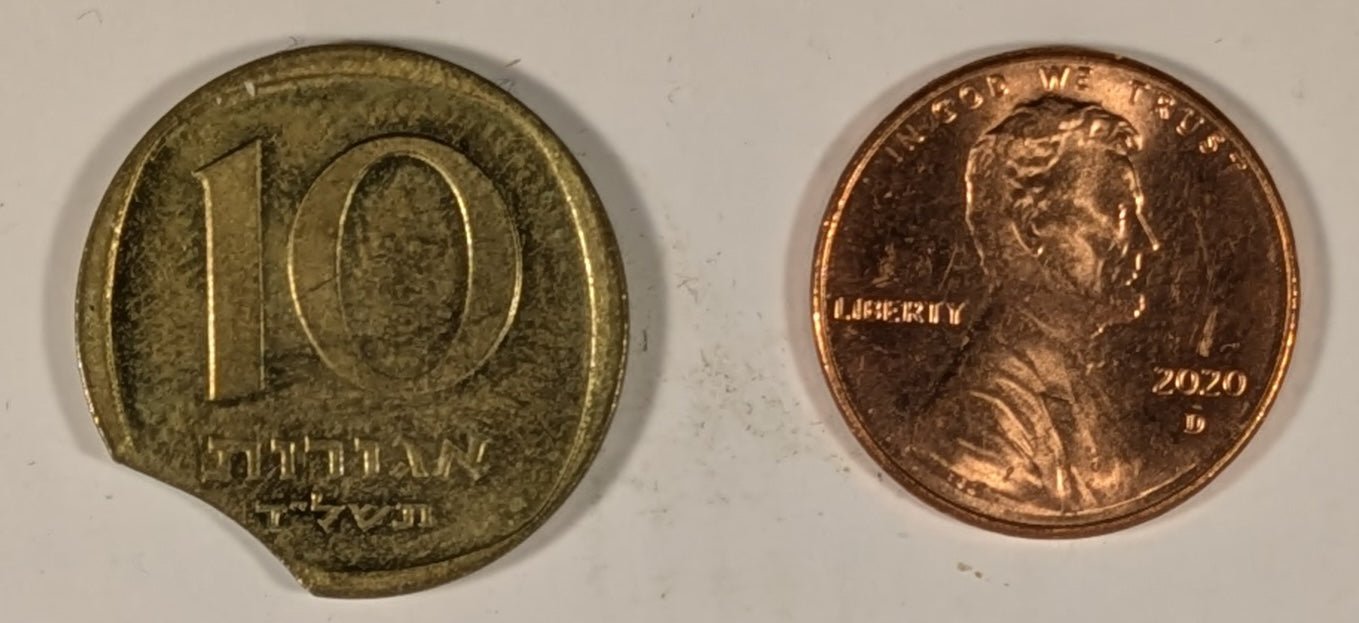 ISRAEL, Error Coin ~ 1974 ~ 10 Agorot ~ Clipped Planchet ~ KM-26 ~ BU