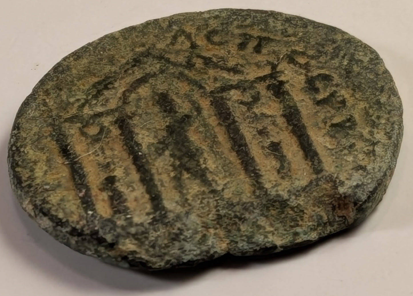 SAMARIA, Neapolis ~ Julia Domna, wife of Septimus Severus ~ AE26 (8.01g) ~ Draped bust right ~ Turreted Tyche standing left in tetra-style temple. Scarce. ~ Ros-28, BMC-84 ~ VG, irreg. flan. porous