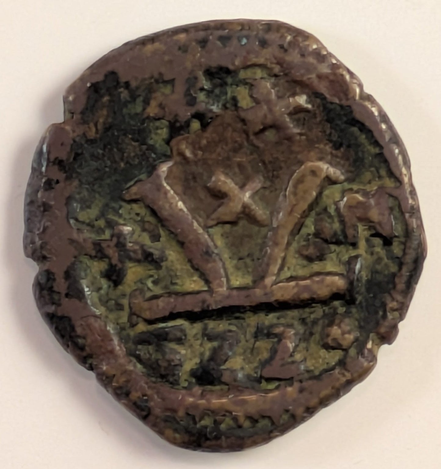 BYZANTINE EMPIRE, Justinian I ~ 527-565 ~ AE Half Follis of Cyzicus ~ Helmeted and cuirassed bust facing ~ Large K, cross above, V over Z below, Anno to left, XXX (year 30) to right ~ SB-208, D.O.-192 ~ G-VG/F-VF