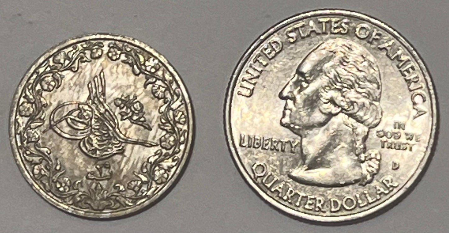 EGYPT, Abdul Hamid II ~ 1293/29 (1903) ~ 5/10 Qirsh ~ Toughra, regnal year below ~ Denomination in center, accession year below ~ Y-16, KM-291 ~ Ch. BU (light toning)