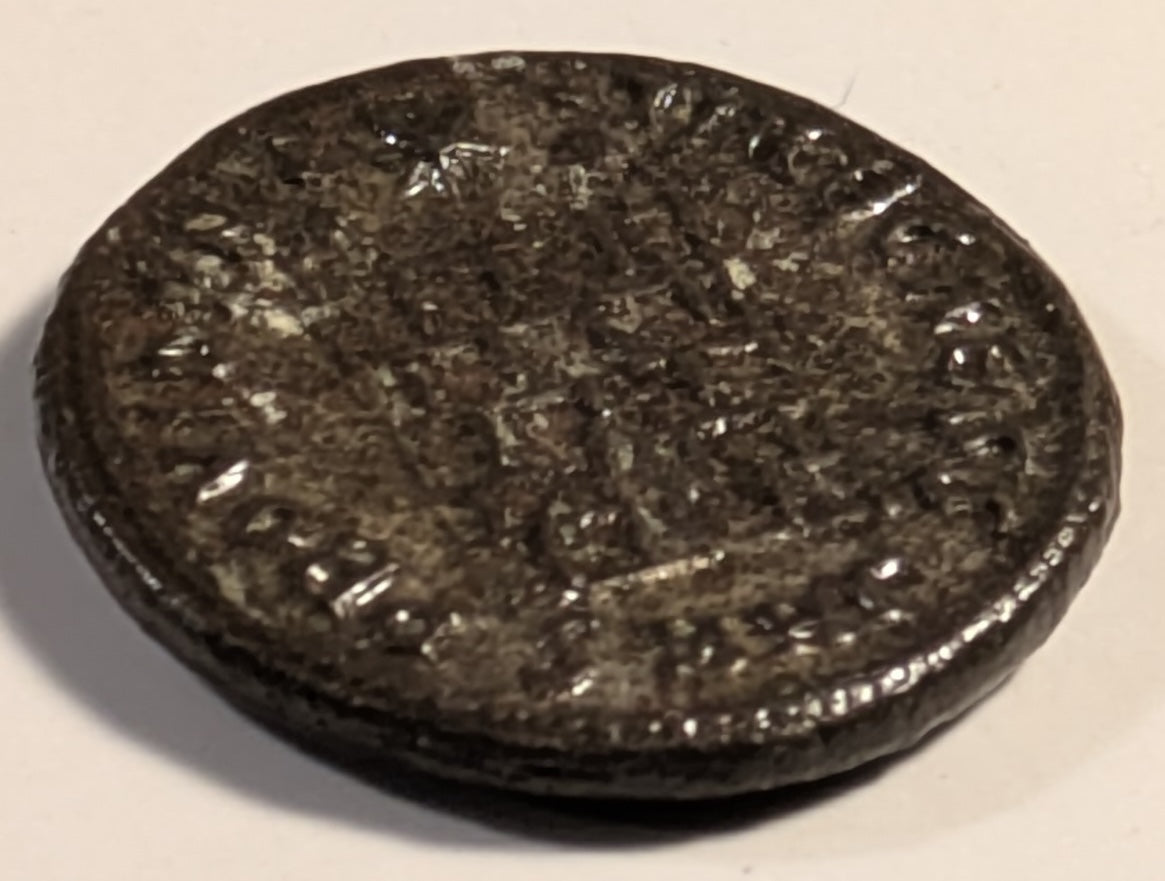 ROMAN EMPIRE, Constantine II 337-340. As Caesar ~ 317-337 (326-327) ~ Bi Centenionalis (3.89g) ~ Laureate head rt. CONSTANTINVS IVN NOB C. Heraclea mint ~ Camp gate 2 turrets star above PROVIDEN TITA CAESS SMHΓ in exergue ~ SR-17238, RIC-RIC-7, 77; Ch. EF