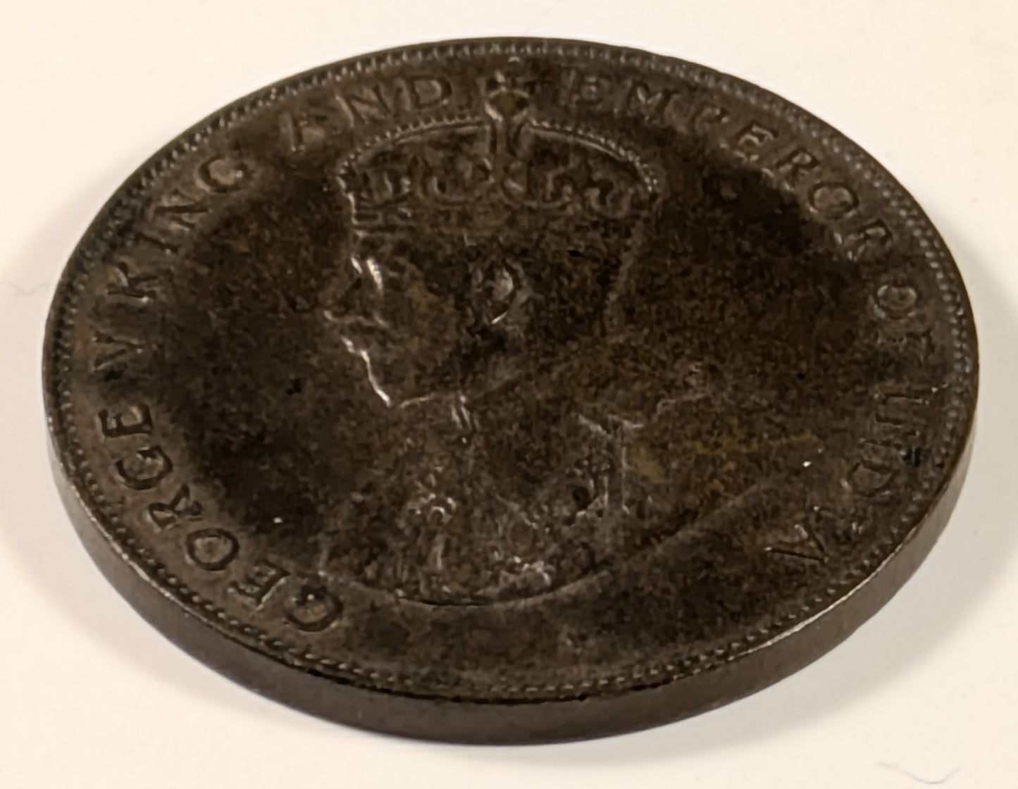 MAURITIUS, George V ~ 1924 ~ 5 cents ~ KM-14, Y-8 ~ EF, hints of red