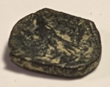 NABATEAN KINGS, Aretas IV ~ 2-16 AD ~ Æ11 (1.33g) ~ “H” monogram in center of wreath ~ Eagle standing eft ~ Mesh-88a, SNG ANS-1434 ~ Fine