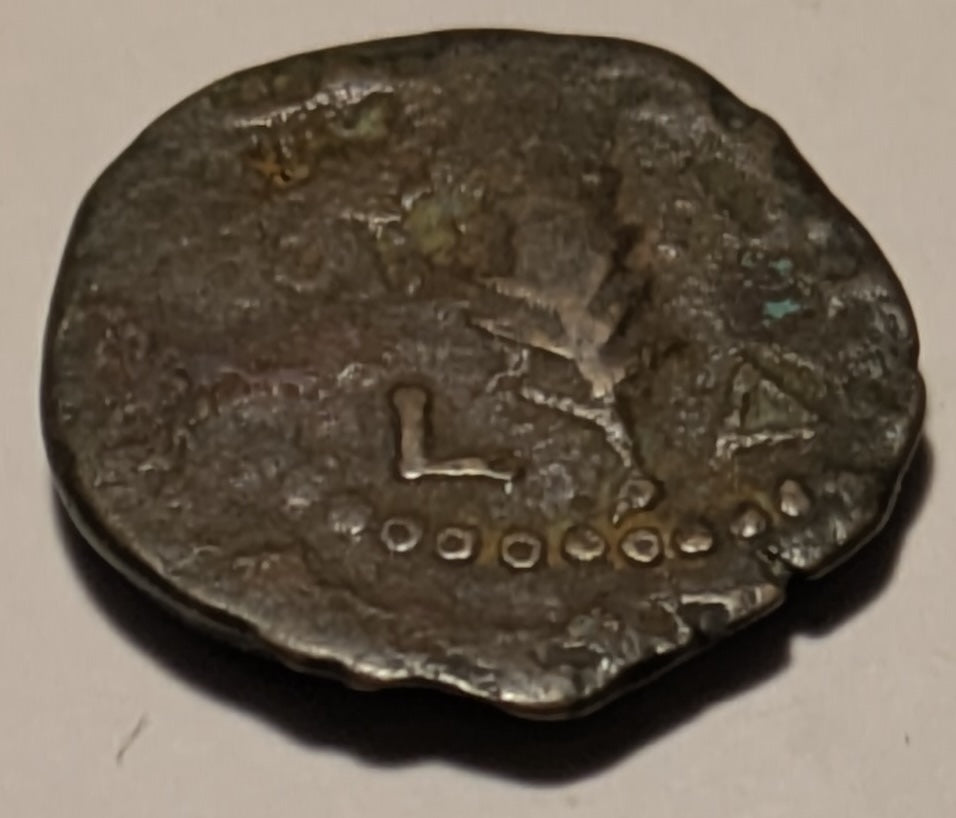 JUDAEA, Valerius Gratus ~ 15-26 AD (yr. 17-18) ~ Æ Prutah (2.32g) ~ TIB KAI CAP in 3 lines in wreath ~ L Δ (year 4) on either side of palm branch ~ H-1338, Sofaer-26 ~ F/VG