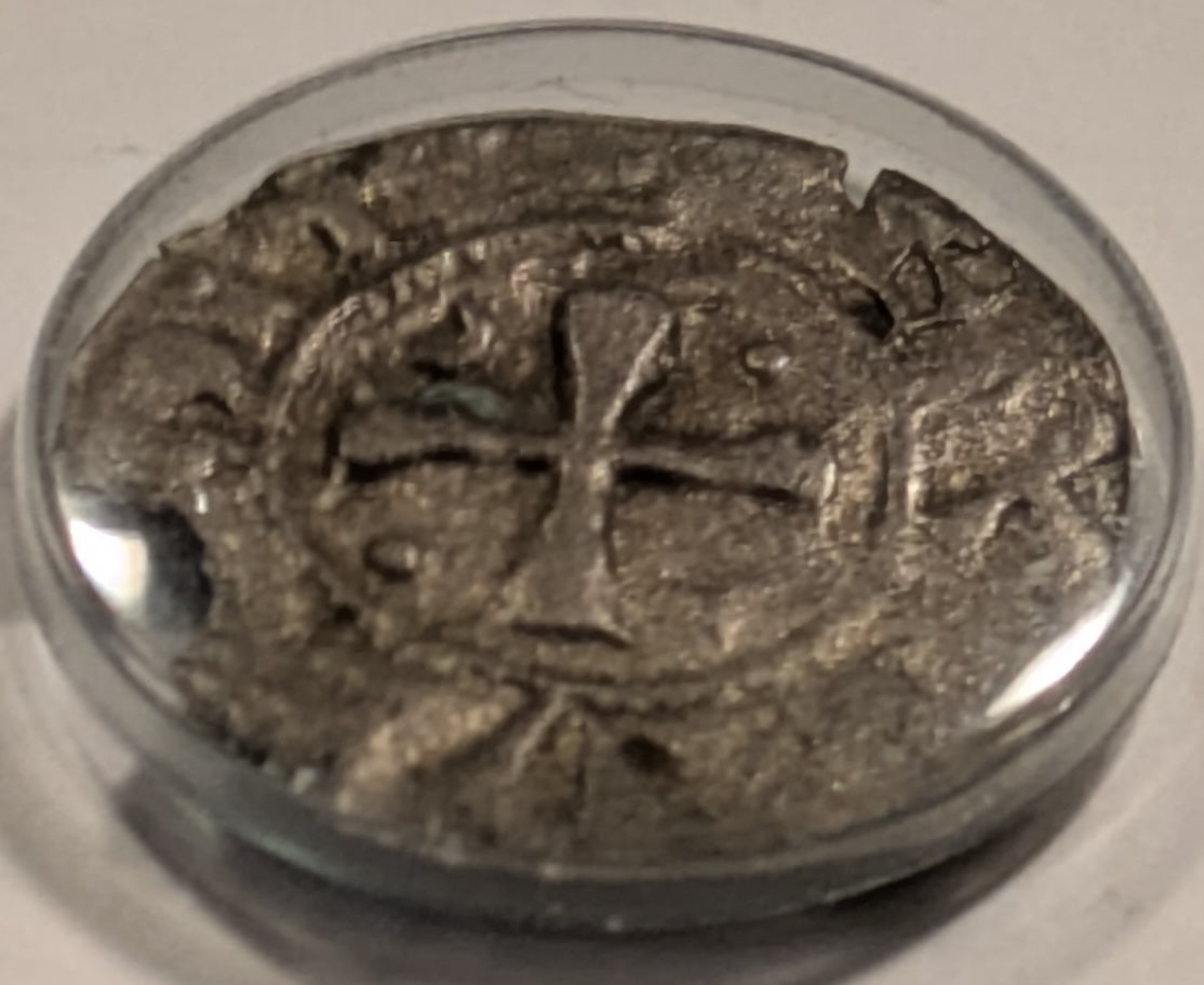 CRUSADERS, Cyprus, Hugh I ~ 1205-1218 ~ Bi Denier (.53g) ~ Cross, crescents and pellets in 1st & 4th quarters, pellets in 2nd and 3rd ~ Gateway with three battlements and door ~ CCS-12 ~ aVF, small chip